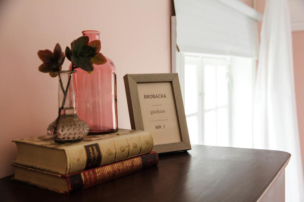 Brobacka Gasthem Bed & Breakfast Jomala Rom bilde